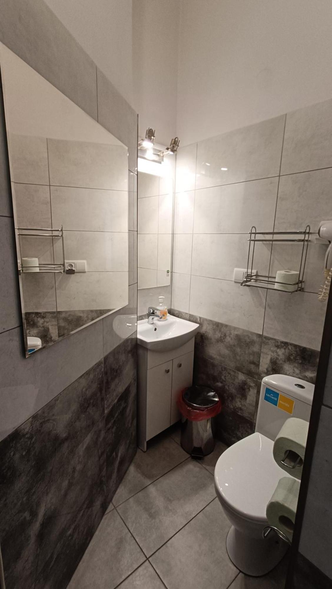 Hotel Polonia Намыслув Экстерьер фото